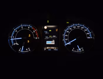 Torpedo Toyota Hilux Hybrid Invincible Double Cab [EU-spec] '2024–pr.