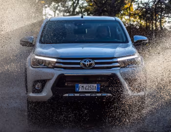 Toyota Hilux "Invincible 50" Double Cab '2017–20