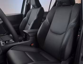 Interior Toyota Hilux Invincible BEV Double Cab [EU-spec] '2026