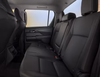 Interior Toyota Hilux Invincible BEV Double Cab [EU-spec] '2026