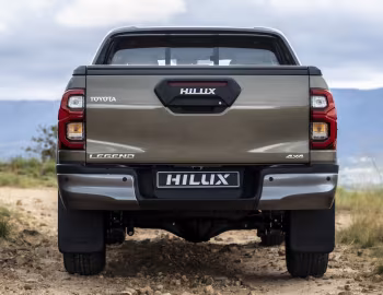 Toyota Hilux Legend Double Cab [South Africa] '2020–pr.
