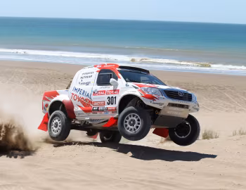 Toyota Hilux Rally Car '2012–16