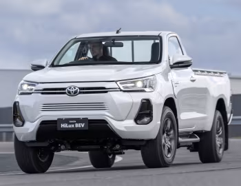 Toyota Hilux Revo BEV Concept '12.2022