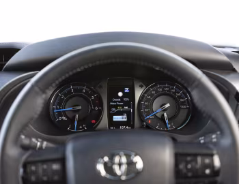 Torpedo Toyota Hilux Rogue 4×4 Double Cab with V-Active Technology [Australia] '2024–25