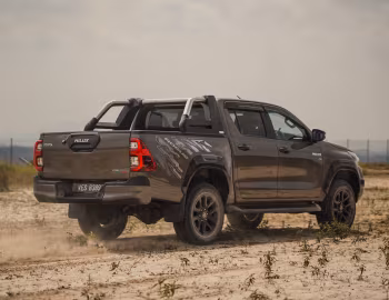 Toyota Hilux Rogue Double Cab [Malaysia] '2020–pr.