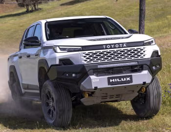 Toyota Hilux Rugged X Double Cab [Australia] '12.2025–pr.