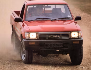 Toyota Hilux Single Cab 4WD [UK-spec] '1988–91