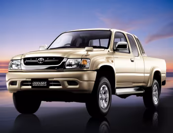 Toyota Hilux Sports Pick Up Extra Cab 4WD [Japan] '2001–04