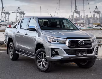 Toyota Hilux SR5 Double Cab [Australia] '2018–20