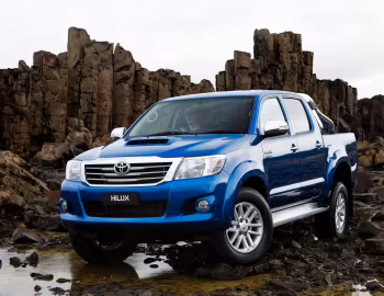 Toyota Hilux SR5 Double Cab 4×4 [Australia] '2011–15
