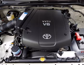 Bajo el capó Toyota Hilux SR5 Double Cab 4×4 [Australia] '2011–15