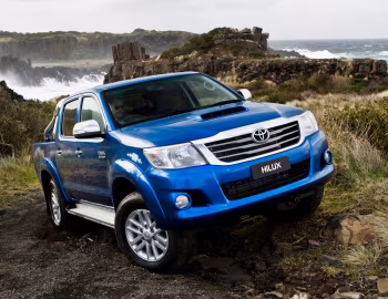 Toyota Hilux SR5 Double Cab 4×4 [Australia] '2011–15