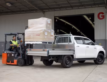 Toyota Hilux SR 4×4 Double Cab Chassis [Australia] '2015–20