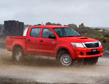 Toyota Hilux SR Double Cab 4×4 [Australia] '2011–15