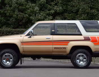 Toyota Hilux Surf (LN61) '1986–89