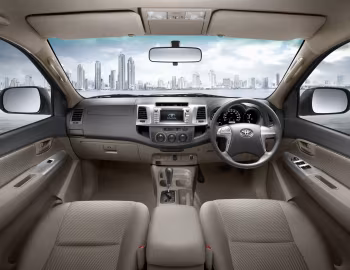 Interior Toyota Hilux Vigo "Champ" Xtra Cab [Thailand] '2012–15
