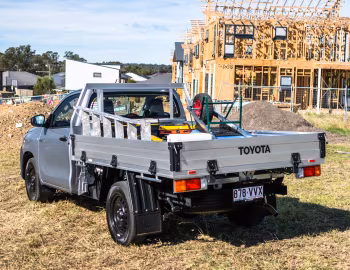 Toyota Hilux WorkMate Regular Cab Chassis [Australia] '2015–20