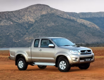 Toyota Hilux Xtra Cab [South Africa] '2008–11