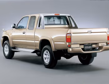 Toyota Hilux Sports Pick Up Extra Cab 4WD [Japan] '2001–04
