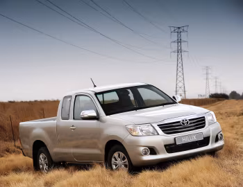 Toyota Hilux Xtra Cab [South Africa] '2011–16