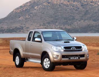 Toyota Hilux Xtra Cab [South Africa] '2008–11
