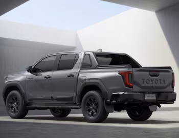 Toyota Hilux Z "Adventure" [Japan] '05.2026