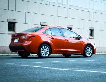 Toyota Corolla Hybrid G-X [Japan] '09.2019–09.2022