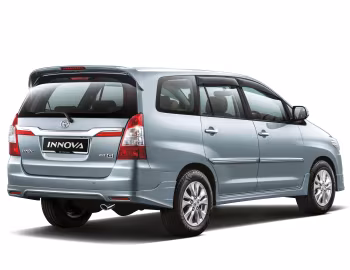 Toyota Innova '2013–pr.