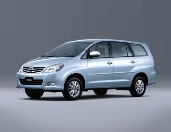 Toyota Innova [India] '01.2009–11