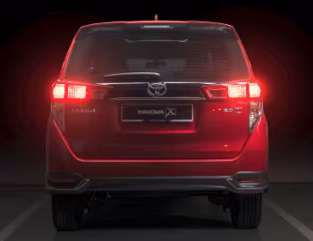 Toyota Innova X [Malaysia] '2021–pr.