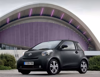 Toyota iQ [Worldwide] (KGJ10) '2008–14