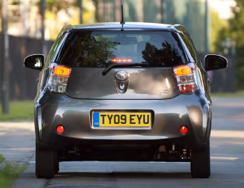 Toyota iQ³ [UK-spec] (KGJ10) '07.2009–05.2014