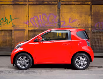 Toyota iQ² [UK-spec] (KGJ10) '01.2009–05.2014
