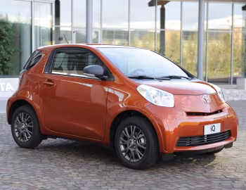 Toyota iQ "Tobasco" (KGJ10) '05.2011