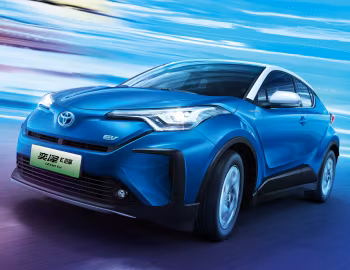 Toyota Izoa EV '2020–23