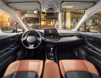 Panel frontal Toyota Izoa Hybrid '2021–23