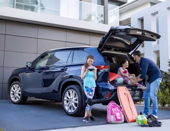 Toyota Kluger Grande Hybrid [Australia] '2021–pr.
