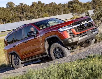 Toyota Land Cruiser HEV GR Sport Prototype [Australia] (300) '2025