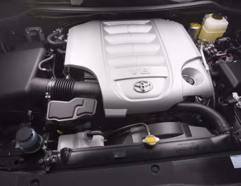Bajo el capó 2013–15 Toyota Land Cruiser [North America] (URJ200) '2012–15
