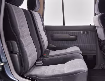 Interior Toyota Land Cruiser LX turbo Diesel [Japan] (BJ74) '1987–88