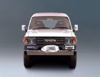 Toyota Land Cruiser 60 VX Turbo High Roof [Japan] (HJ61V) '1984–87