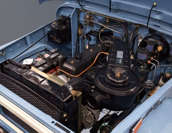 Bajo el capó 1969–73 Toyota Land Cruiser Canvas Top [North America] (FJ40) '1968–73