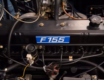 Bajo el capó 1969–73 Toyota Land Cruiser Canvas Top [North America] (FJ40) '1968–73