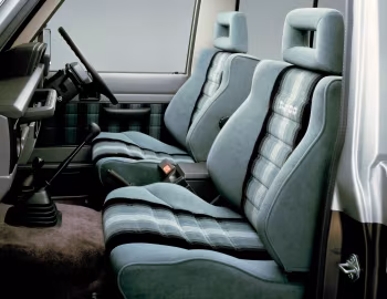 Interior Toyota Land Cruiser [Japan] (BJ71V) '1984–90