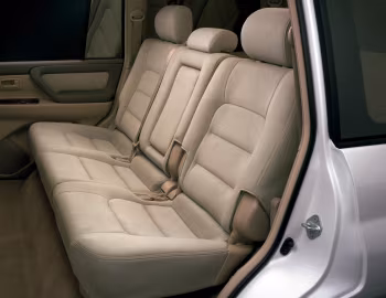 Interior Toyota Land Cruiser "50th Anniversary" [Japan] (J100-101) '2001