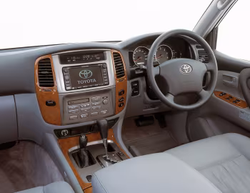 Panel frontal Toyota Land Cruiser VX [Australia] (J100-101) '2005–07