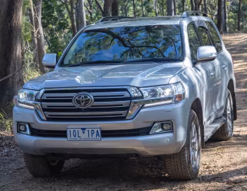 Toyota Land Cruiser 200 Sahara [Australia] (UZJ200) '2015–21