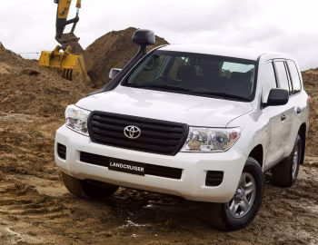 Toyota Land Cruiser 200 Turbo-diesel GX Wagon [Australia] (VDJ200) '2012–15