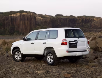 Toyota Land Cruiser 200 Turbo-diesel GX Wagon [Australia] (VDJ200) '2011
