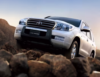 Toyota Land Cruiser 200 VX-R [UAE] (UZJ200) '2007–10